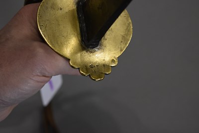 Lot 36 - AN EXTREMELY RARE TRAFALGAR PERIOD FRENCH NAVAL BOARDING CUTLASS