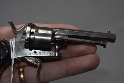 Lot 815 - A SMALL 4MM SIX-SHOT PINFIRE REVOLVER