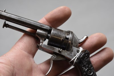 Lot 815 - A SMALL 4MM SIX-SHOT PINFIRE REVOLVER