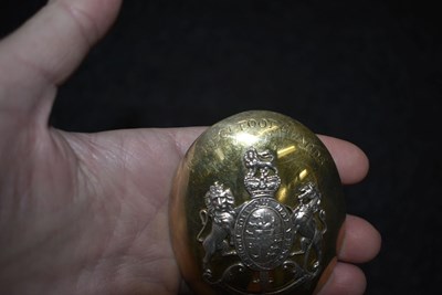Lot 436 - A GEORGIAN IRISH SILVER 1ST REGIMENT OF FOOT GUARDS OFFICER'S SHOULDER BELT PLATE