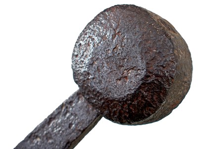 Lot 618 - AN EARLY 15TH CENTURY SWORD OF OAKESHOTT TYPE XV/XVI