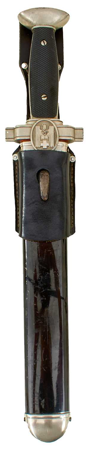 Lot 44 - A THIRD REICH RED CROSS (DRK) MAN'S HEWER OR SIDEARM