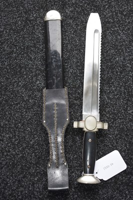 Lot 44 - A THIRD REICH RED CROSS (DRK) MAN'S HEWER OR SIDEARM