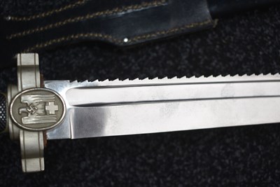 Lot 44 - A THIRD REICH RED CROSS (DRK) MAN'S HEWER OR SIDEARM