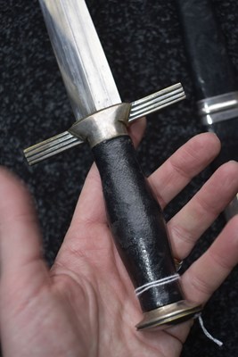 Lot 49 - A GOOD THIRD REICH SECOND MODEL RLB OFFICER'S DAGGER