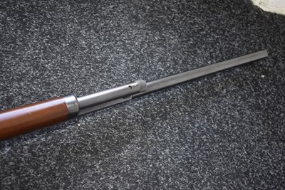 Lot 97 - A GOOD .32-40 OBSOLETE CALIBRE MARLIN MODEL 1893 LEVER-ACTION TAKE-DOWN SAFETY RIFLE