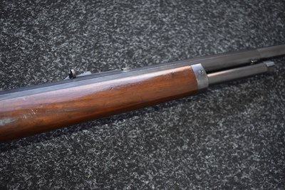 Lot 97 - A GOOD .32-40 OBSOLETE CALIBRE MARLIN MODEL 1893 LEVER-ACTION TAKE-DOWN SAFETY RIFLE
