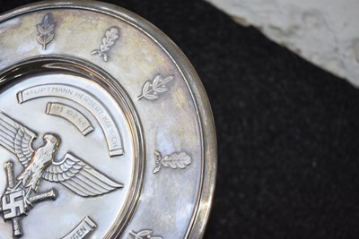 Lot 73 - A RARE GERMAN WORLD WAR II BOWL OF HONOUR FOR EXCELLENT COMBAT ACHIEVEMENTS