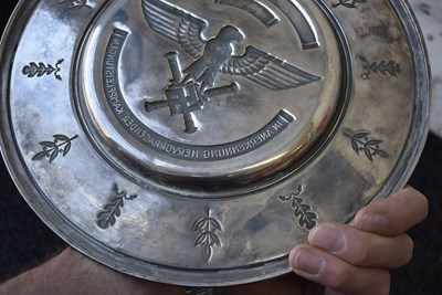 Lot 73 - A RARE GERMAN WORLD WAR II BOWL OF HONOUR FOR EXCELLENT COMBAT ACHIEVEMENTS