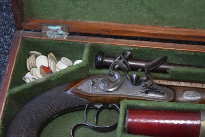 Lot 328 - A FINE QUALITY CASED PAIR OF 22-BORE GOLD INLAID FLINTLOCK DUELLING PISTOLS BY H.W. MORTIMER