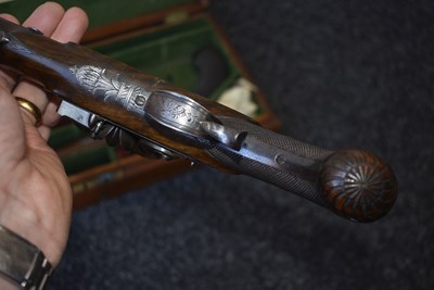 Lot 328 - A FINE QUALITY CASED PAIR OF 22-BORE GOLD INLAID FLINTLOCK DUELLING PISTOLS BY H.W. MORTIMER