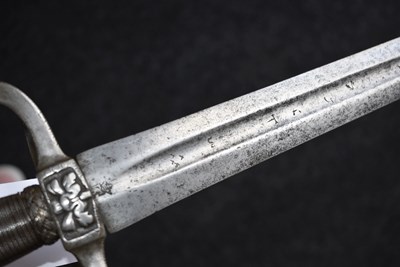 Lot 235 - A MID-17TH CENTURY DUTCH BROADSWORD FOR AN OFFICER OF THE AMSTERDAM TOWN GUARD
