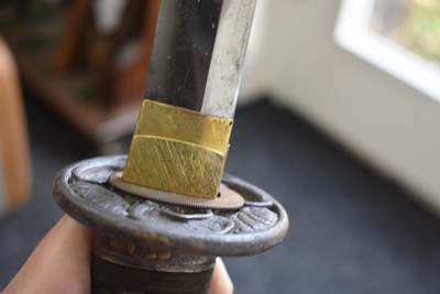 Lot 12 - A WAKIZASHI