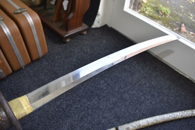 Lot 12 - A WAKIZASHI