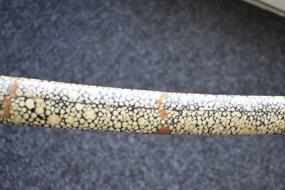 Lot 12 - A WAKIZASHI