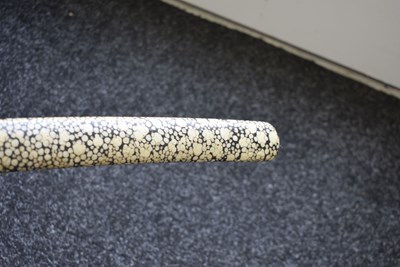 Lot 12 - A WAKIZASHI