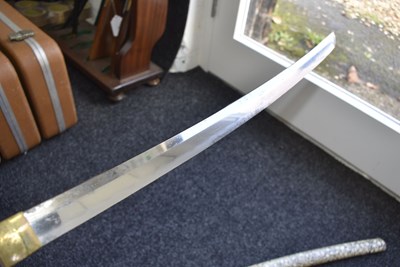Lot 12 - A WAKIZASHI