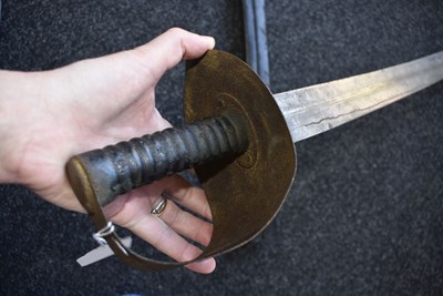 Lot 220 - A LARGE 19TH CENTURY NAVAL BOARDING CUTLASS