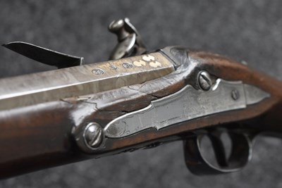 Lot 375 - A SCARCE 12-BORE SILVER MOUNTED FULL STOCKED FLINTLOCK SPORTING GUN BY GRIFFIN