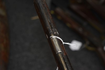 Lot 375 - A SCARCE 12-BORE SILVER MOUNTED FULL STOCKED FLINTLOCK SPORTING GUN BY GRIFFIN
