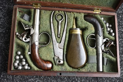 Lot 311 - A SCARCE CASED PAIR OF 77-BORE FLINTLOCK MUFF PISTOLS BY W. BOND