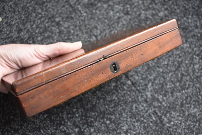 Lot 311 - A SCARCE CASED PAIR OF 77-BORE FLINTLOCK MUFF PISTOLS BY W. BOND