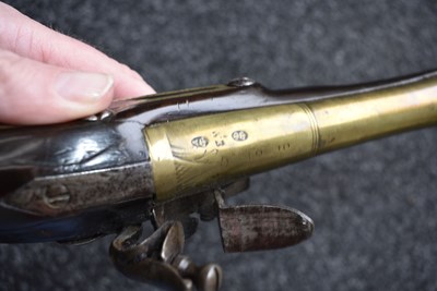 Lot 314 - AN 18TH CENTURY 10-BORE FLINTLOCK BLUNDERBUSS PISTOL BY WILLIAM REYNOLDS