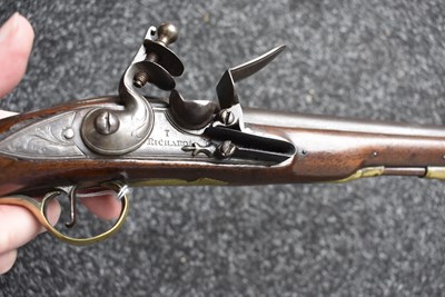 Lot 315 - A 22-BORE FLINTLOCK HOLSTER OR COACHING PISTOL BY THOMAS RICHARDS