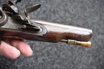 Lot 316 - A 28-BORE FLINTLOCK OVERCOAT OR TRAVELLING PISTOL BY KETLAND & CO.