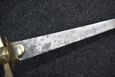 Lot 261 - AN 18TH CENTURY GERMAN HUNTING HANGER OR SWORD