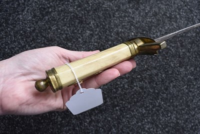 Lot 261 - AN 18TH CENTURY GERMAN HUNTING HANGER OR SWORD