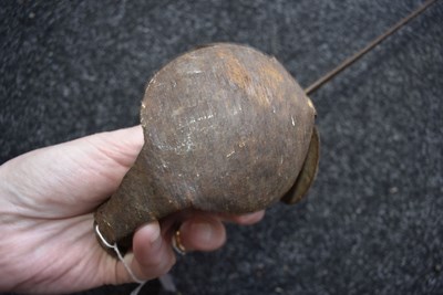 Lot 222 - AN 18TH CENTURY NAVAL BOARDING CUTLASS