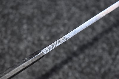 Lot 16 - A FINE 17TH CENTURY ENGLISH DISH-HILT RAPIER