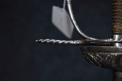 Lot 16 - A FINE 17TH CENTURY ENGLISH DISH-HILT RAPIER