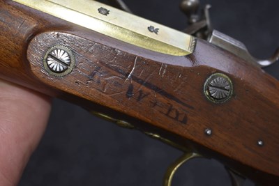 Lot 371 - A FLINTLOCK BAYONET BLUNDERBUSS BY MABSON & LABRON